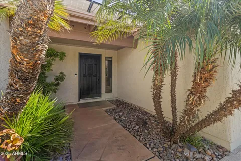 $919,000 | 7023 North Vía Nueva, Scottsdale, AZ 85258
