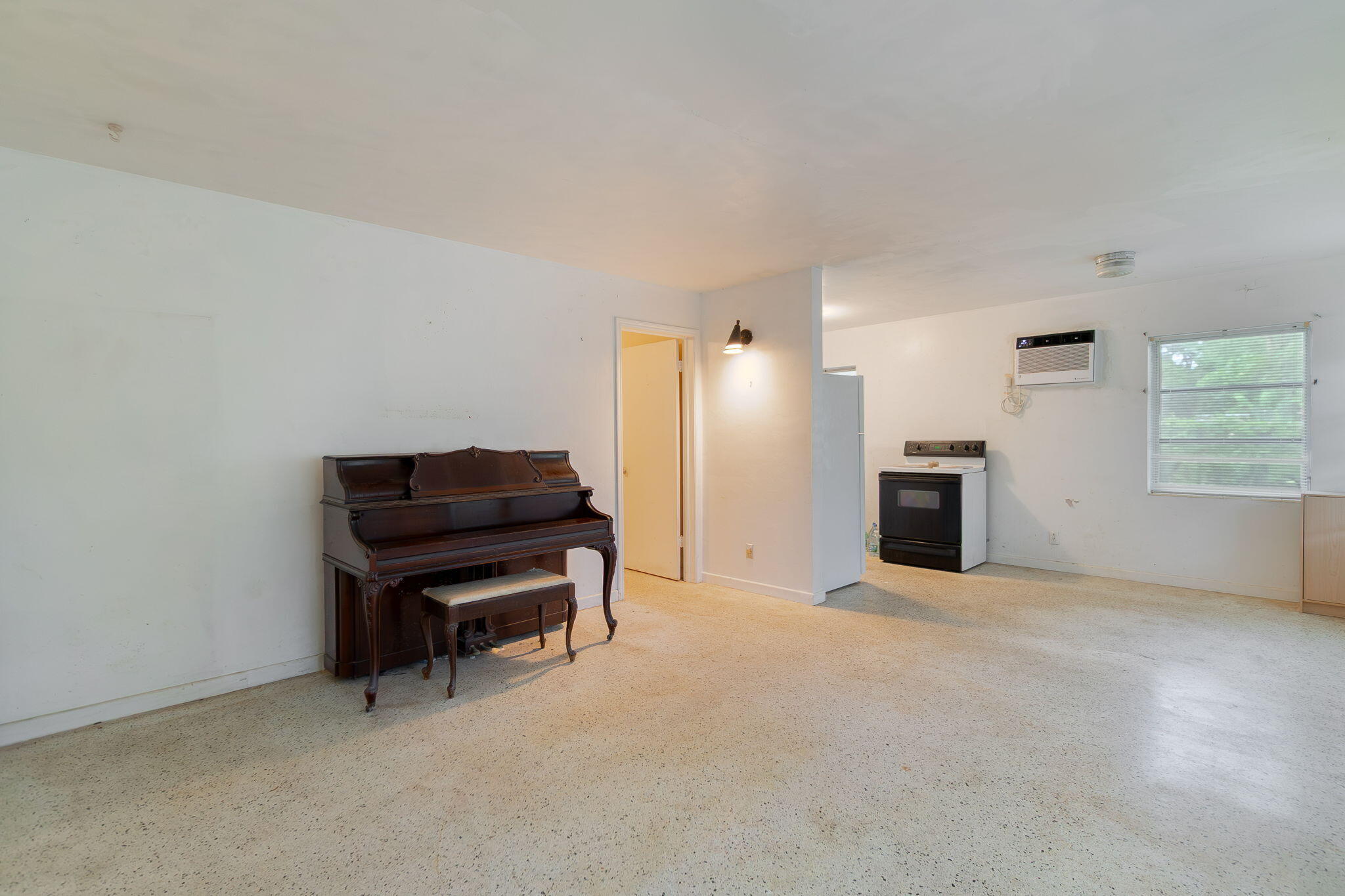 411 Churchill Road West Palm Beach, FL 33405 - Photo 28 of 40 9-web-or-mls-DSC00937