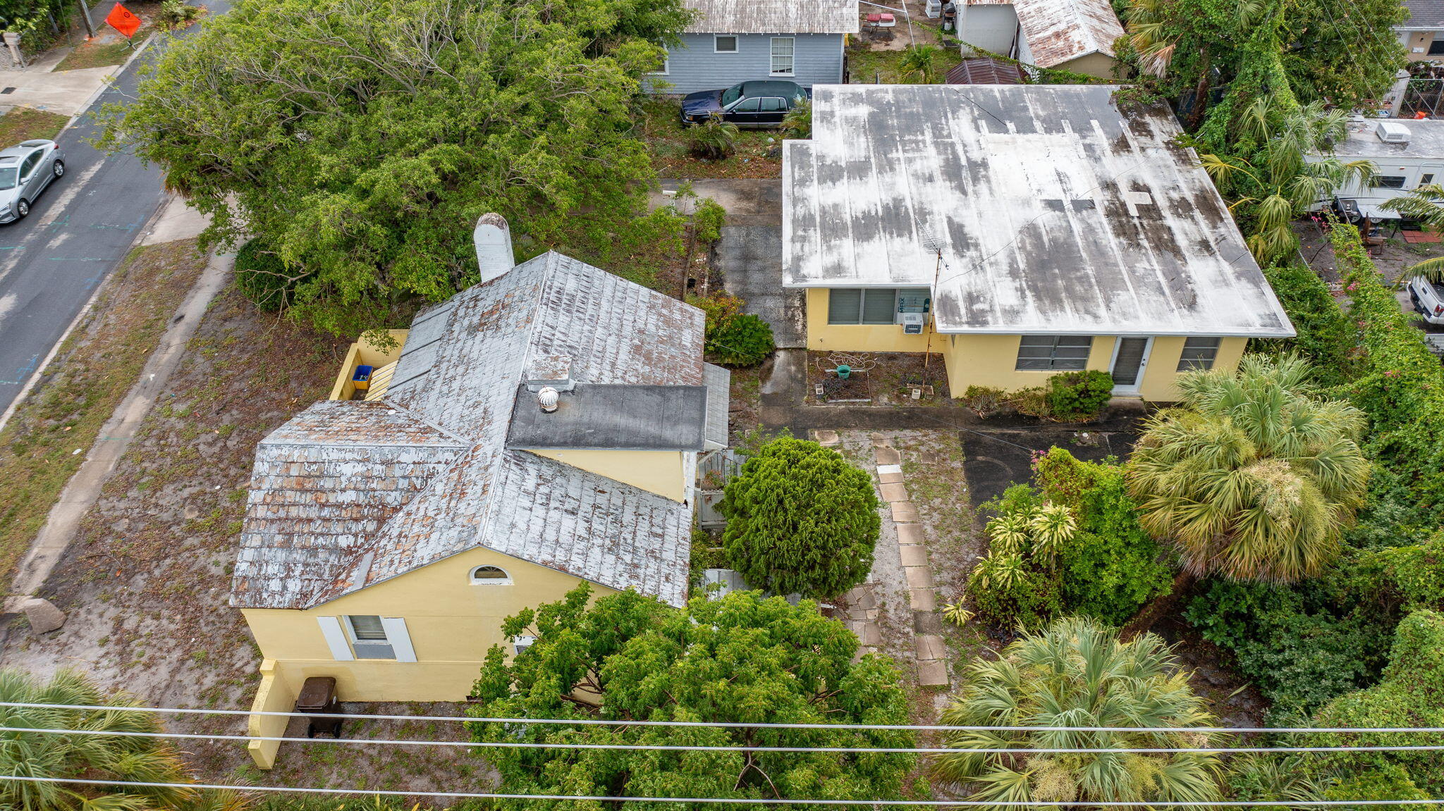 411 Churchill Road West Palm Beach, FL 33405 - Photo 3 of 40 38-web-or-mls-DJI_0121