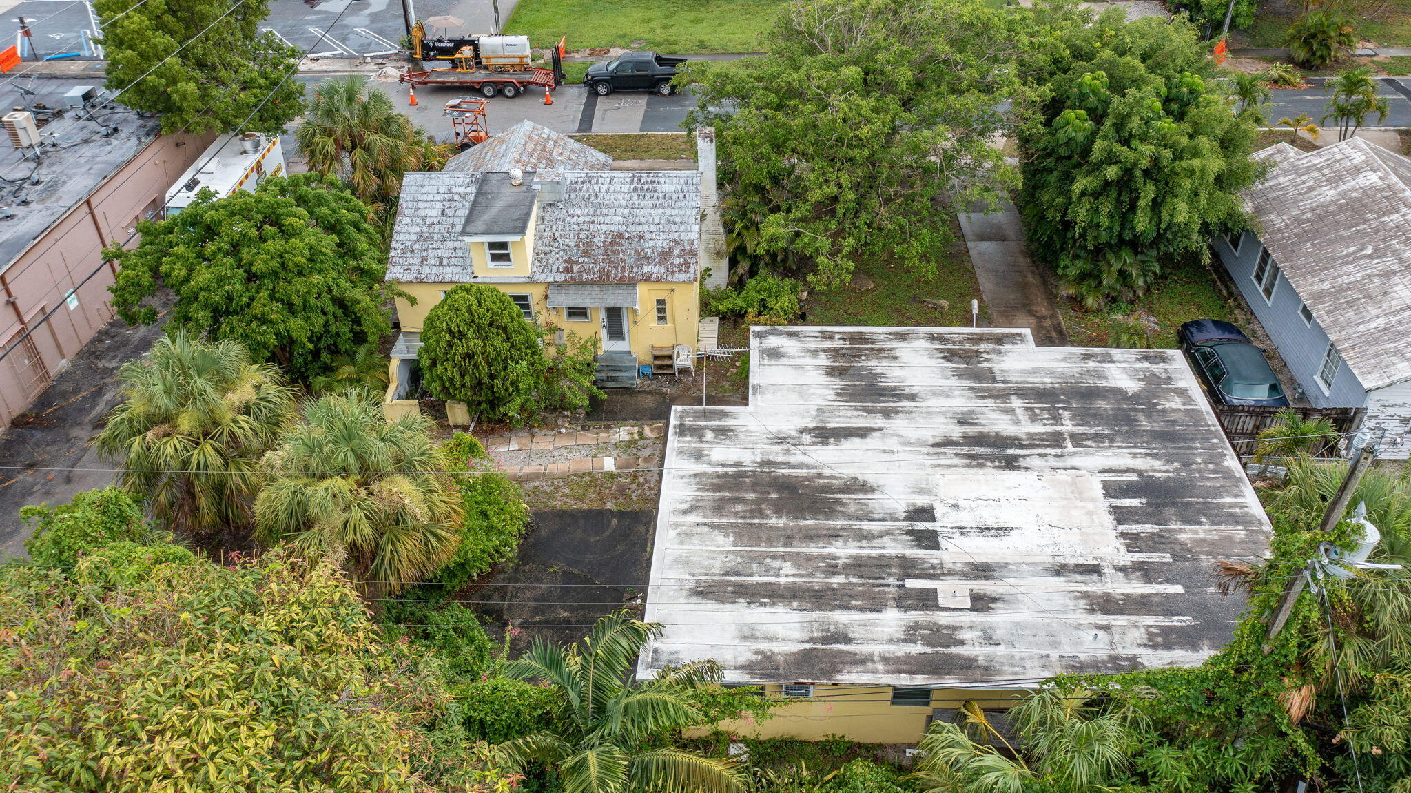 411 Churchill Road West Palm Beach, FL 33405 - Photo 5 of 40 39-web-or-mls-DJI_0122