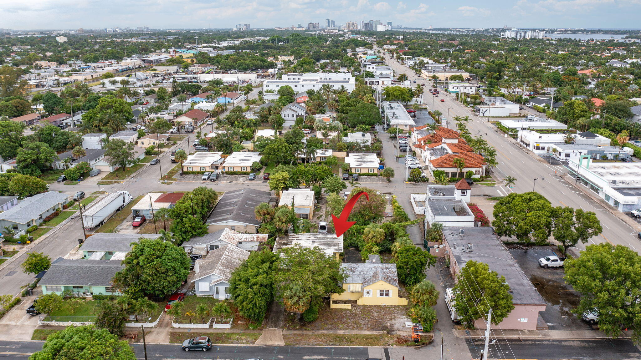 411 Churchill Road West Palm Beach, FL 33405 - Photo 7 of 40 42-web-or-mls-DJI_0114