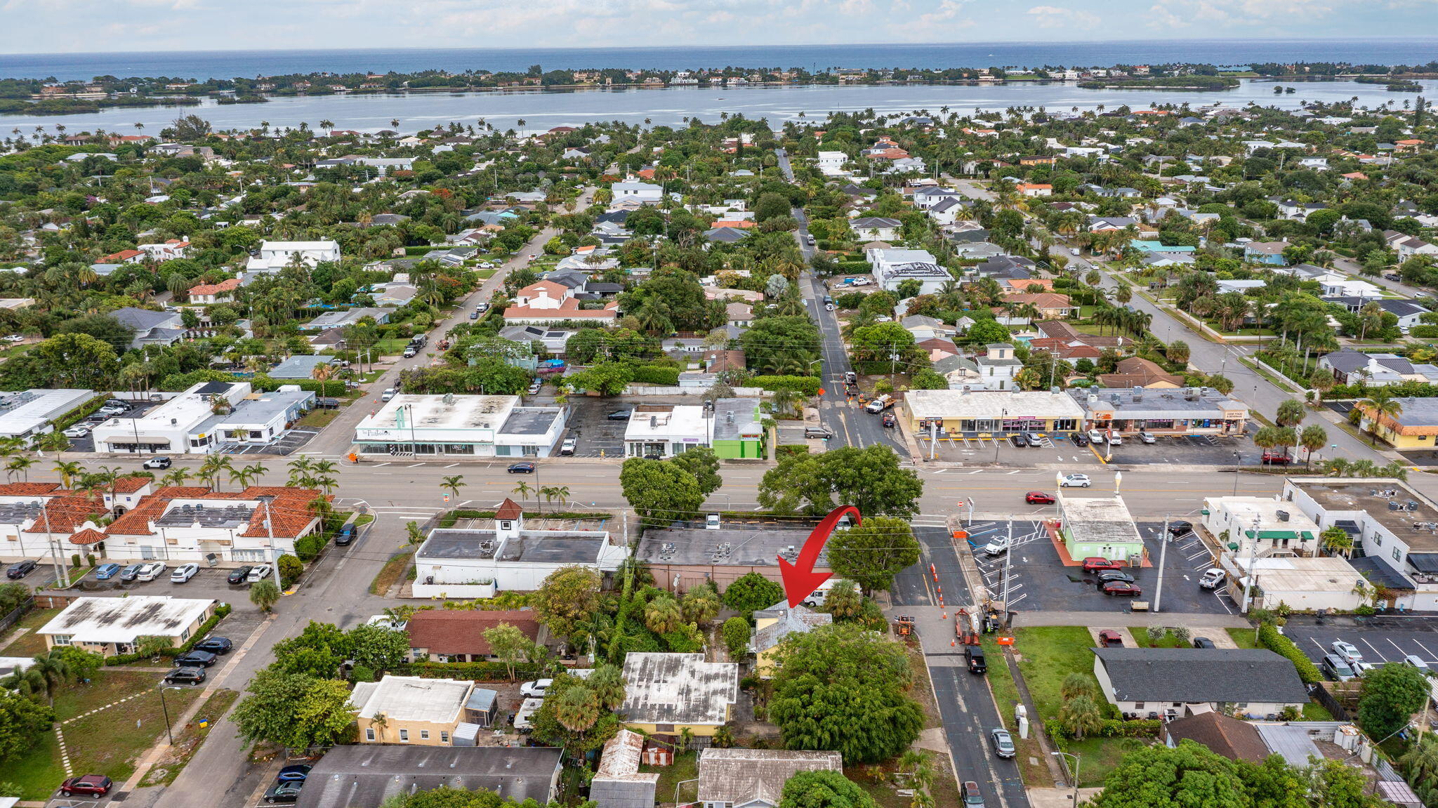 411 Churchill Road West Palm Beach, FL 33405 - Photo 10 of 40 45-web-or-mls-DJI_0118