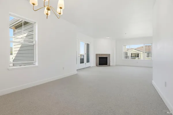 $580,000 | 852 Diablo Avenue, Unit 304, Novato, CA 94947