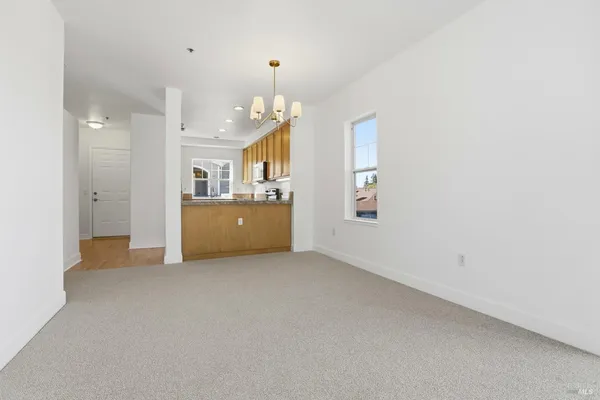 $580,000 | 852 Diablo Avenue, Unit 304, Novato, CA 94947