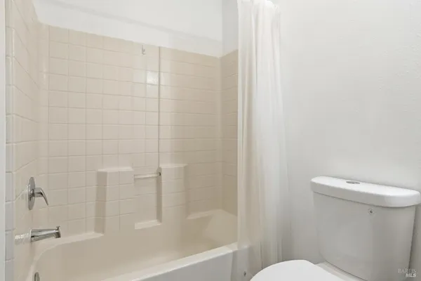 $580,000 | 852 Diablo Avenue, Unit 304, Novato, CA 94947