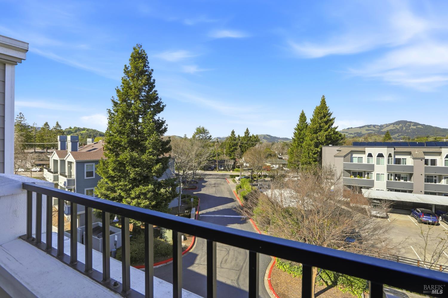 852 Diablo Avenue, Unit 304 Novato, CA 94947 - Photo 31 of 35