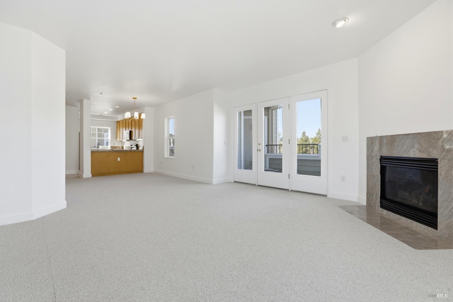 852 Diablo Avenue, Unit 304 Novato, CA 94947 - Photo 9 of 35