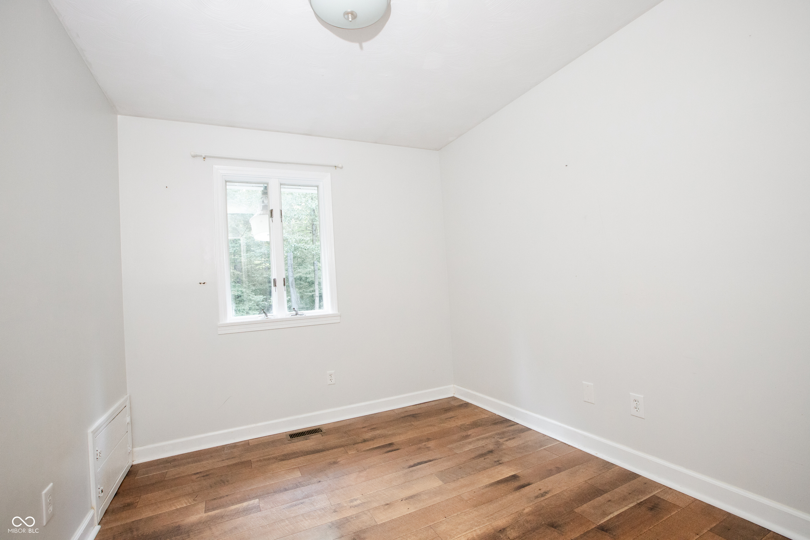 7509 Rodeo Drive Ellettsville, IN 47429 - Photo 12 of 41