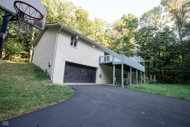 $389,900 | 7509 Rodeo Drive, Ellettsville, IN 47429