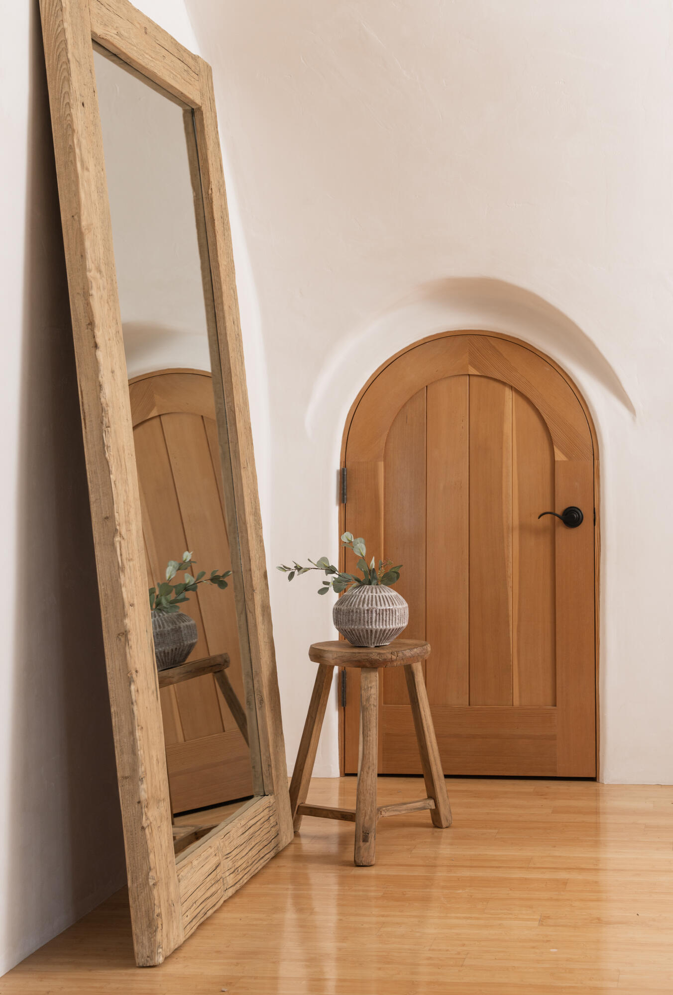 1480 Mission Canyon Road Santa Barbara, CA 93105 - Photo 13 of 38 a view of an entryway with wooden floor