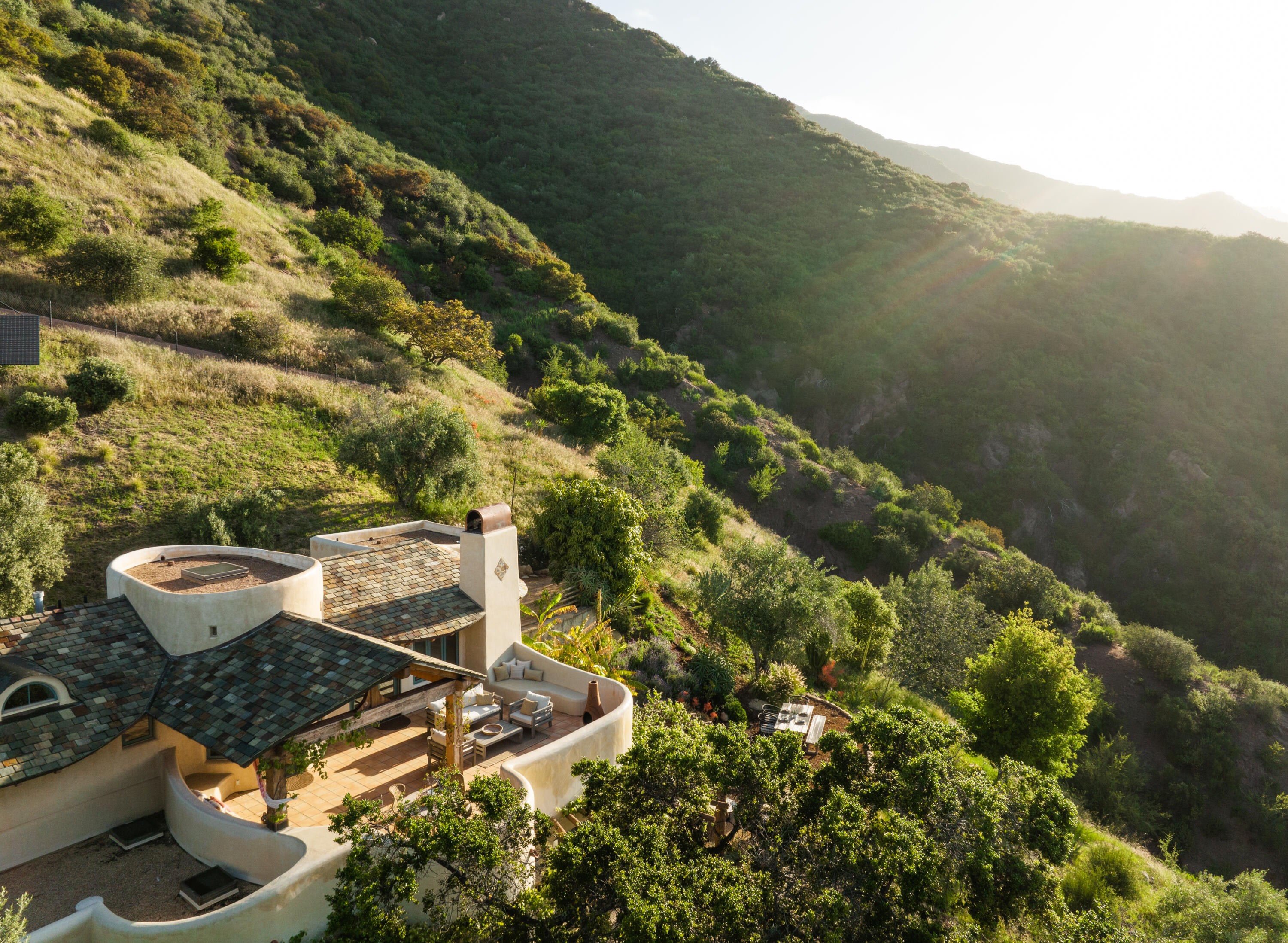 1480 Mission Canyon Road Santa Barbara, CA 93105 - Photo 2 of 38 a view of lake