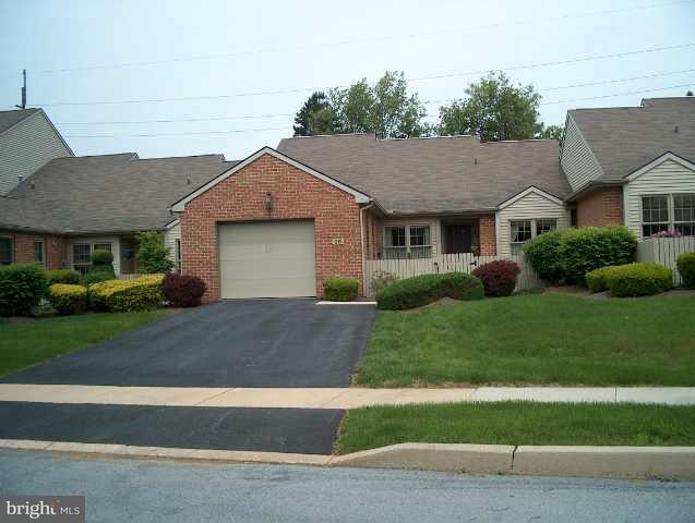 35 Leearden Road Hershey, PA 17033 - Photo 1 of 12 Gallery Image 1