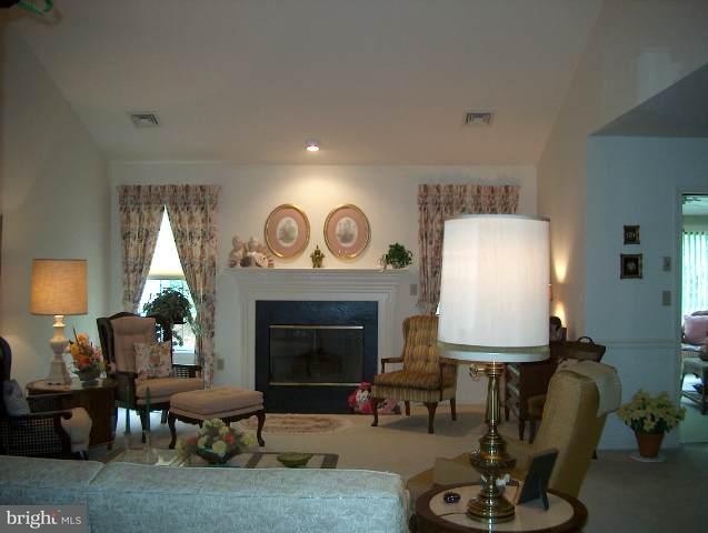 35 Leearden Road Hershey, PA 17033 - Photo 2 of 12 Gallery Image 2