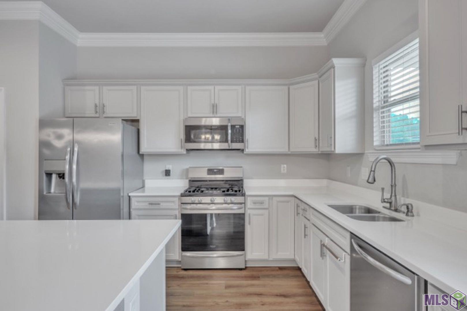 7248 Kenilworth Crossing Avenue Baton Rouge, LA 70820 - Photo 3 of 24