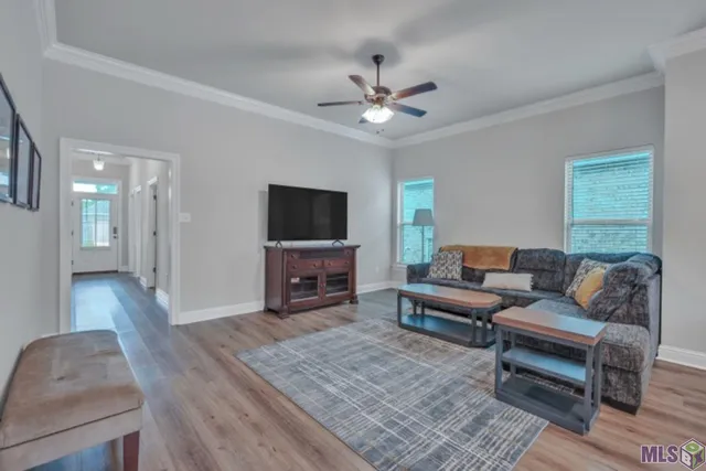 $4,000 | 7248 Kenilworth Crossing Avenue, Baton Rouge, LA 70820