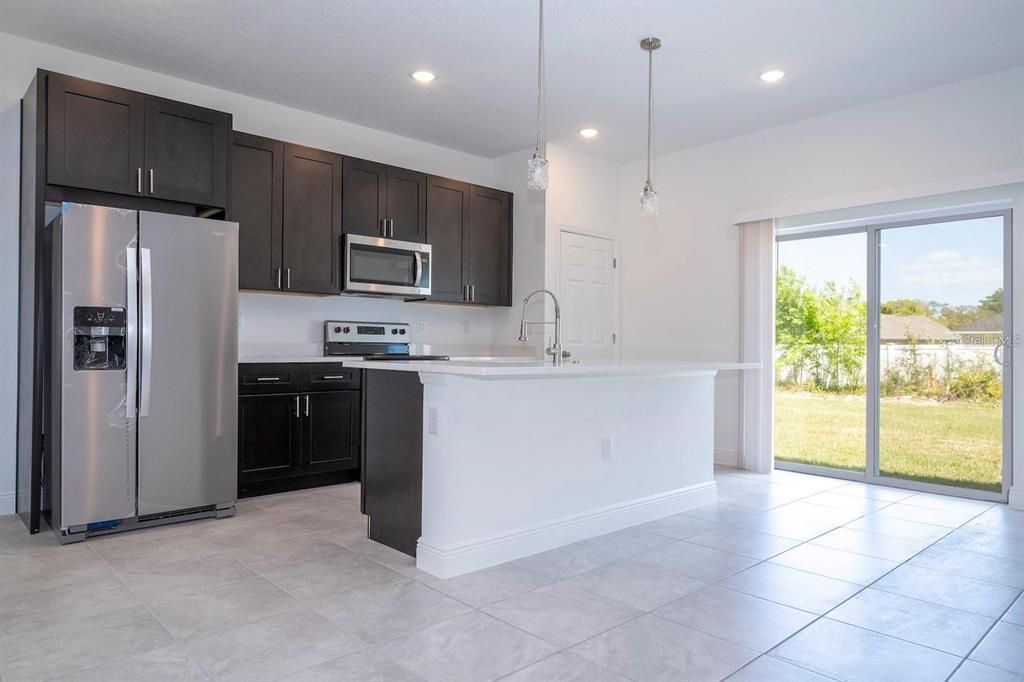 16919 Southwest 37th Terrace Road Ocala, FL 34473 - Photo 6 of 29 Gallery Image 6