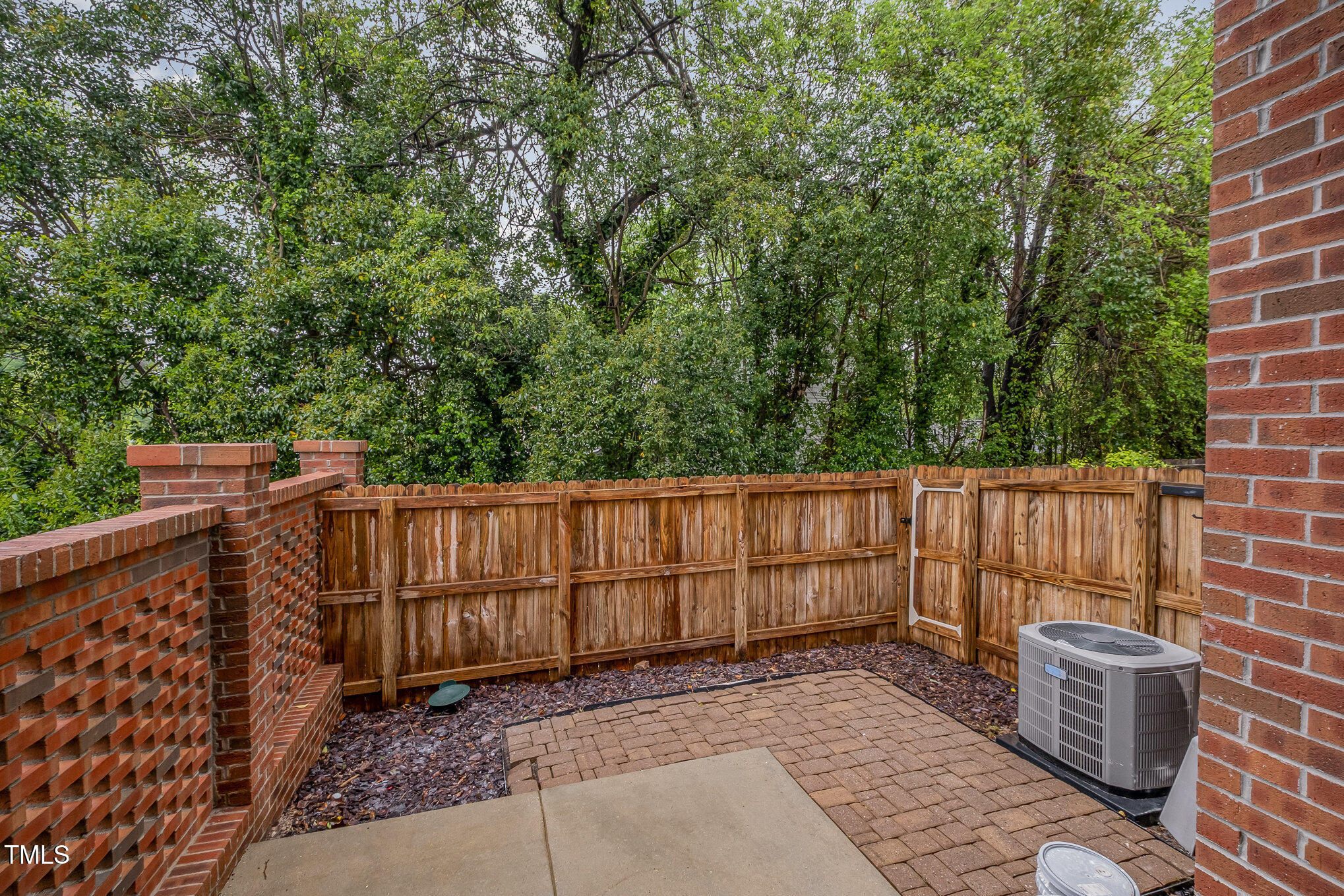 605 Highpark Lane Raleigh, NC 27608 - Photo 25 of 25 025_dscf8027-edit_942