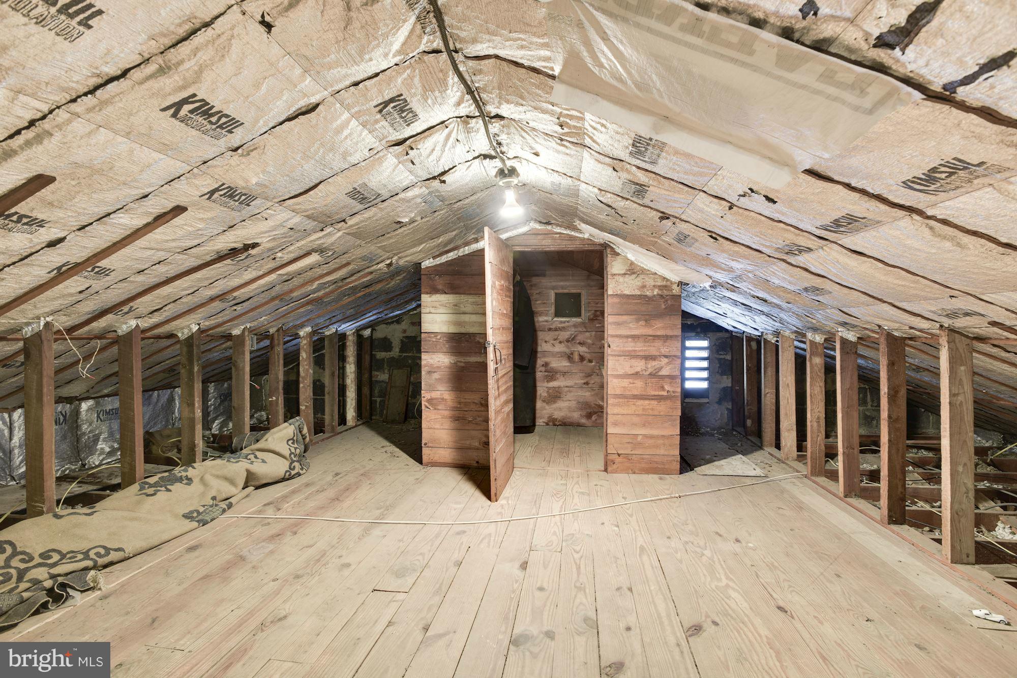 606 Coventry Road Towson, MD 21286 - Photo 30 of 30 Full storage attic.