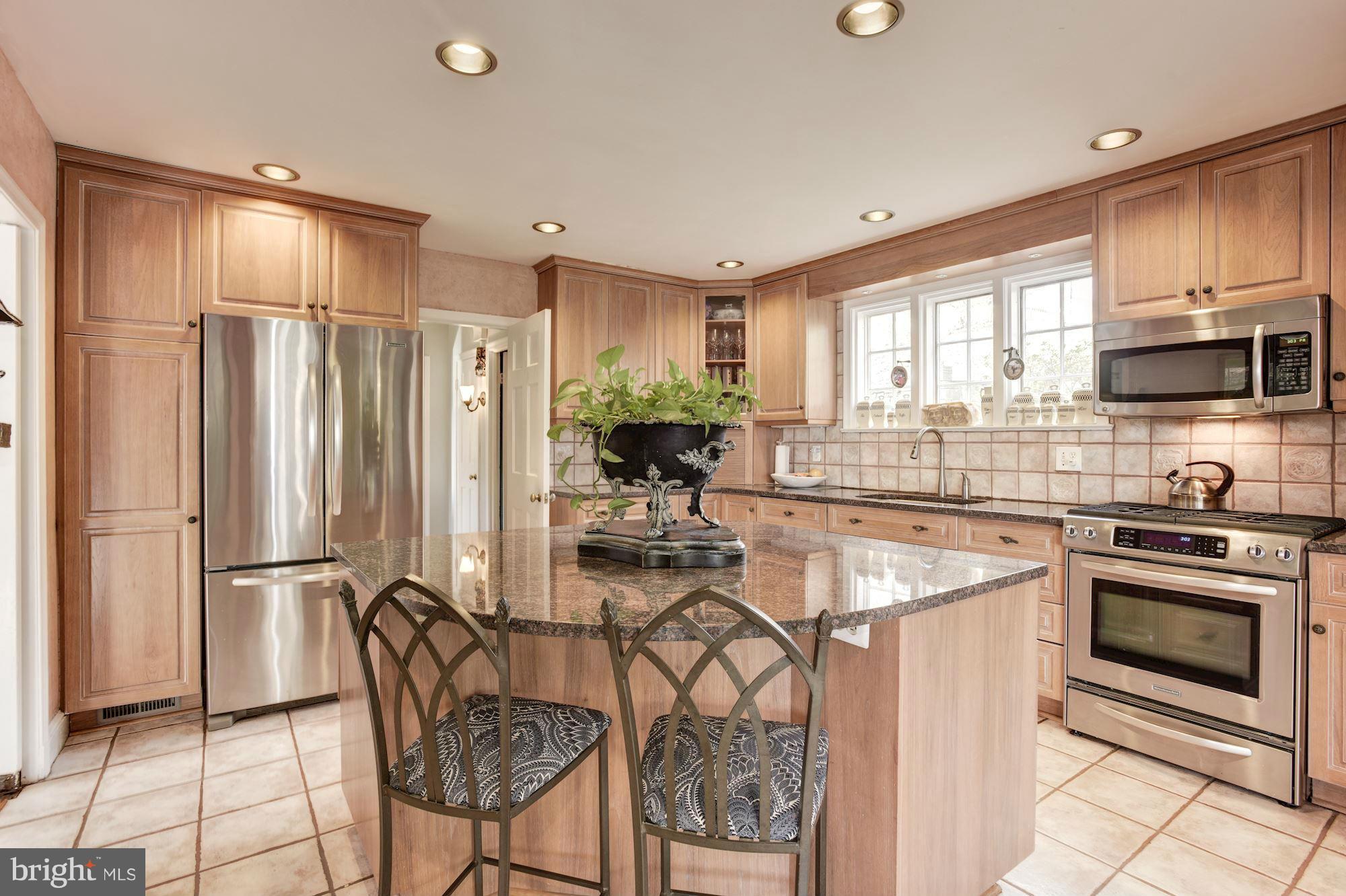 606 Coventry Road Towson, MD 21286 - Photo 7 of 30 Kitchen is the heart of this home.