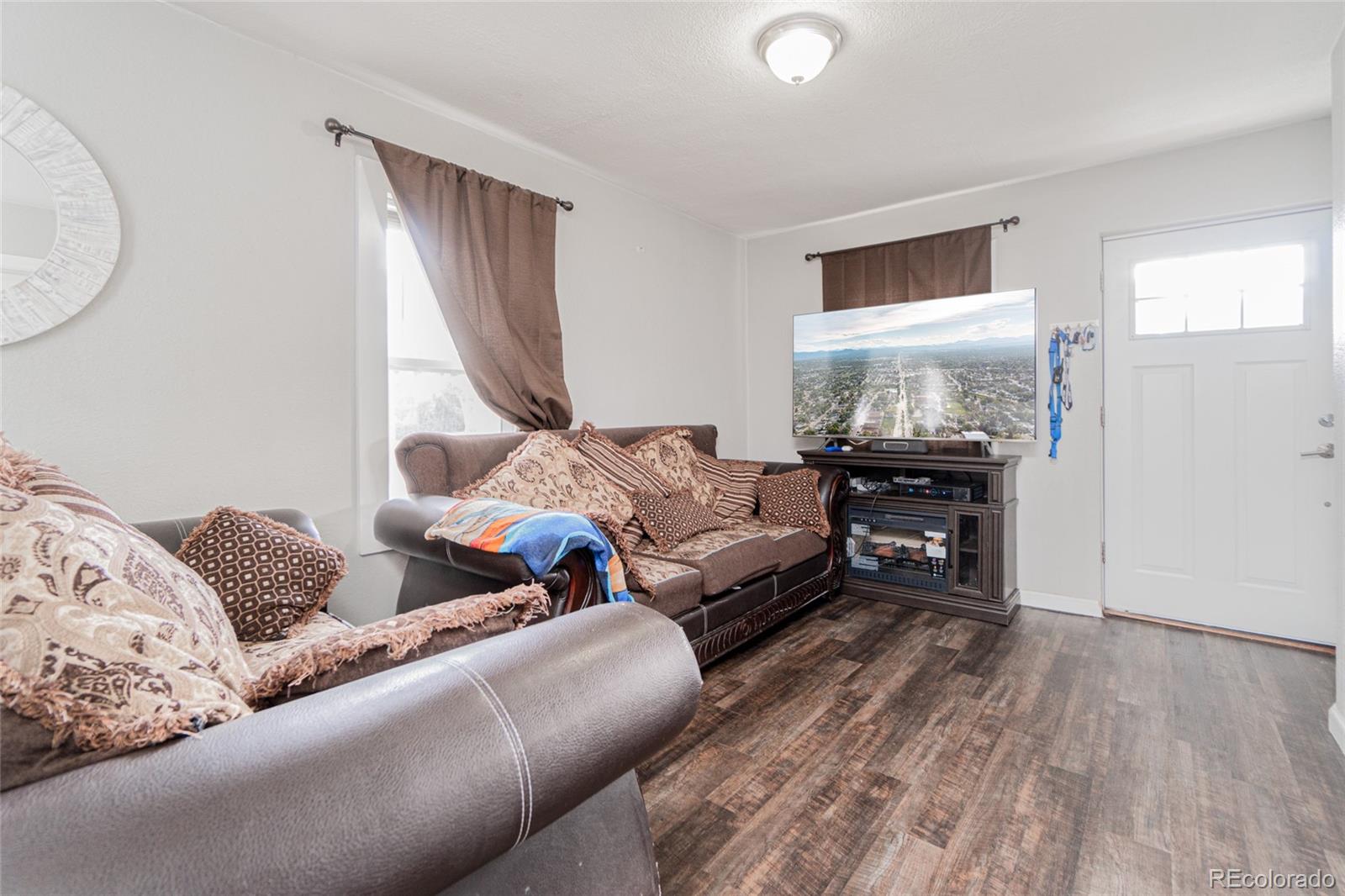 398 South Raleigh Street Denver, CO 80219 - Photo 5 of 29