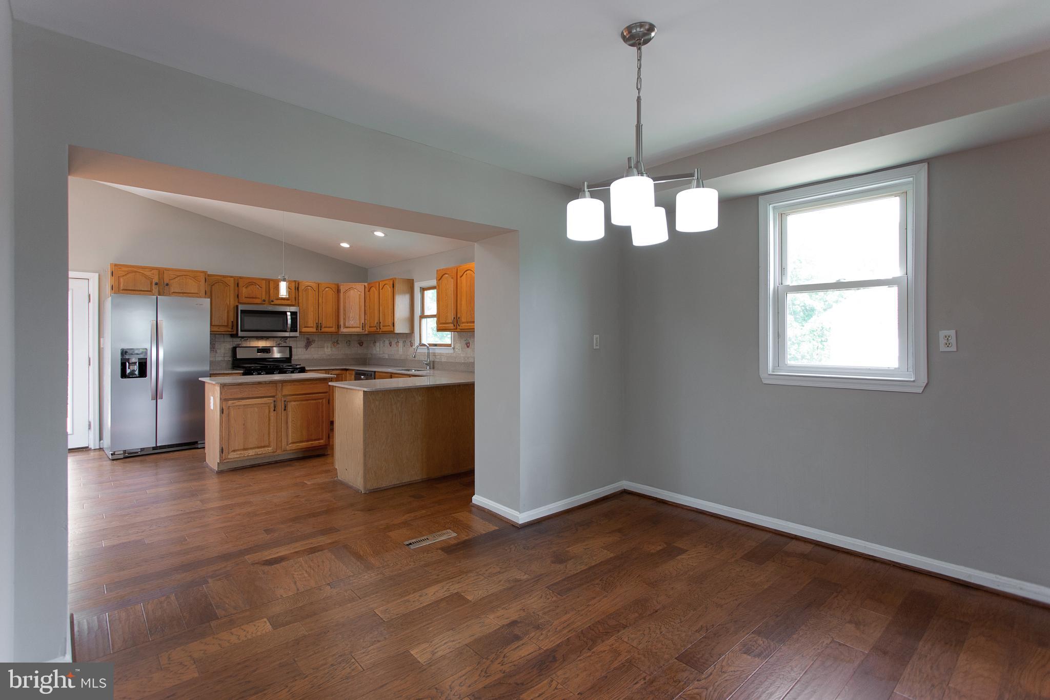 1810 Summit Avenue Rosedale, MD 21237 - Photo 14 of 47