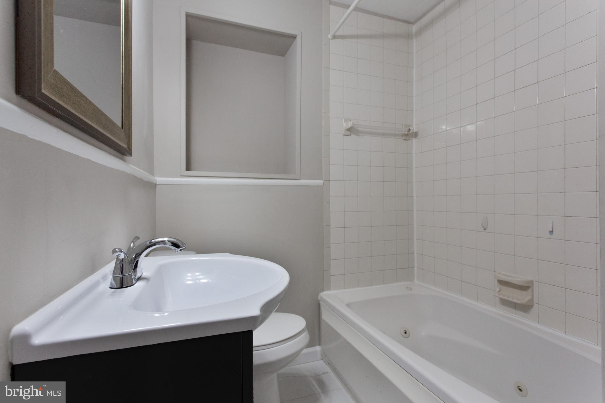 1810 Summit Avenue Rosedale, MD 21237 - Photo 26 of 47