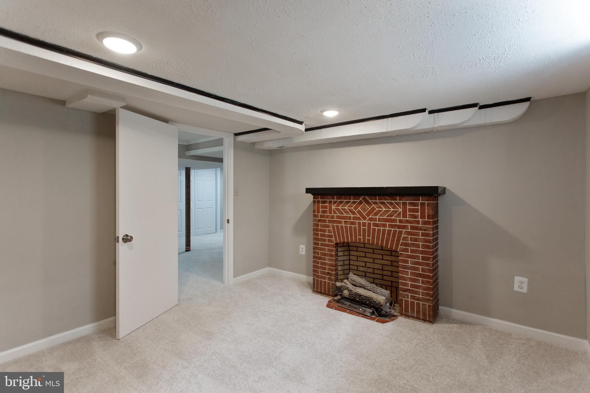 1810 Summit Avenue Rosedale, MD 21237 - Photo 33 of 47