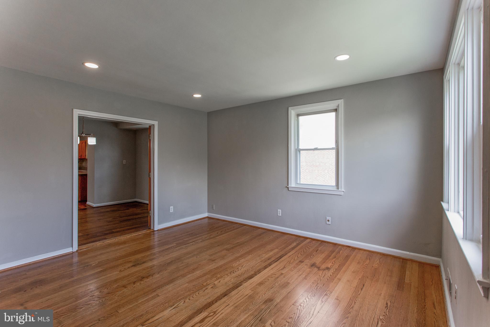 1810 Summit Avenue Rosedale, MD 21237 - Photo 8 of 47