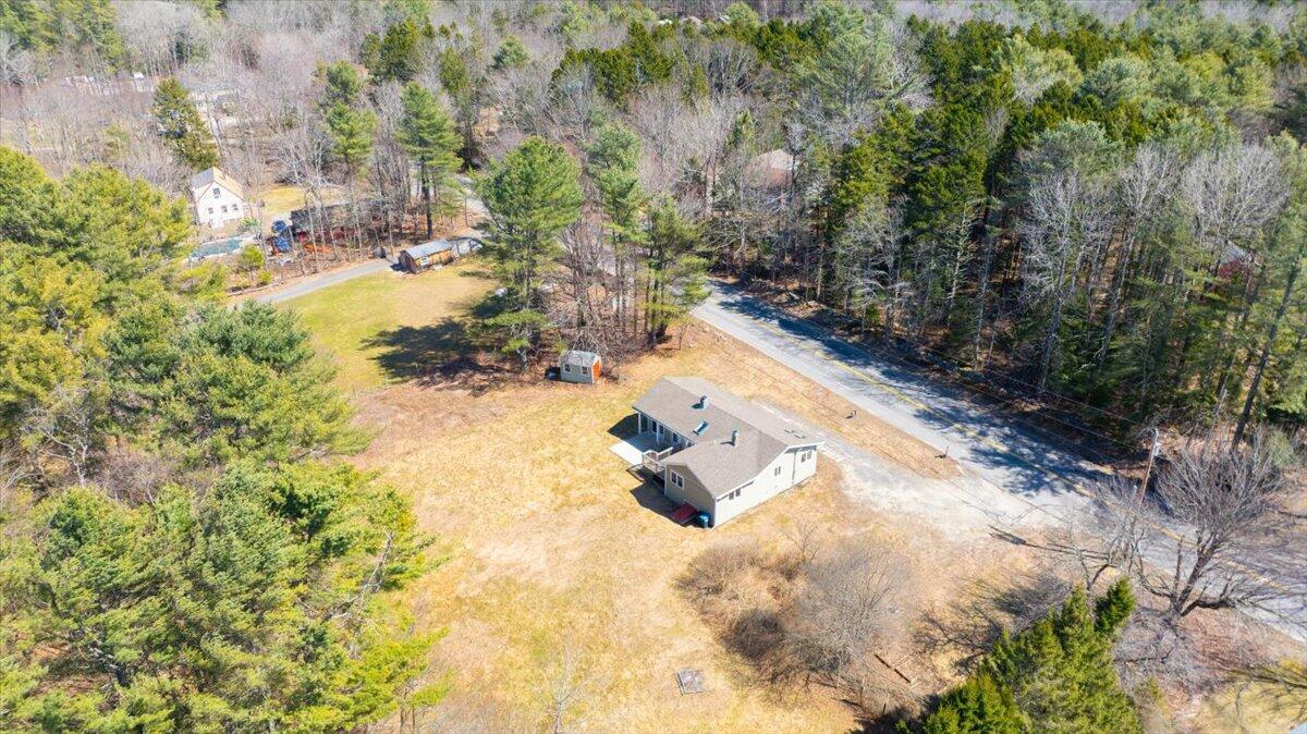 91 Pleasant Hill Road Freeport, ME 04032 - Photo 5 of 30 11-91 Pleasant Hill Rd_Freeport_ME-12