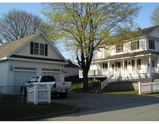 51 Idalla Road Worcester, MA 01606 - Photo 1 of 9 Gallery Image 1
