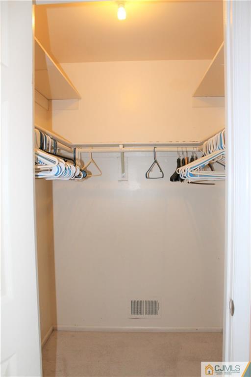 5102 Stonehedge Road Edison, NJ 08820 - Photo 17 of 23 Gallery Image 17
