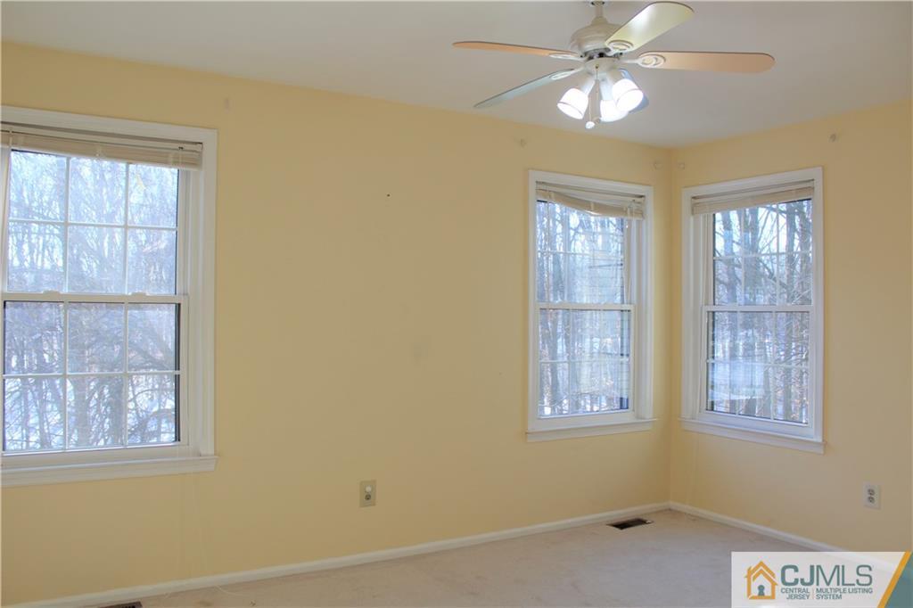 5102 Stonehedge Road Edison, NJ 08820 - Photo 22 of 23 Gallery Image 22