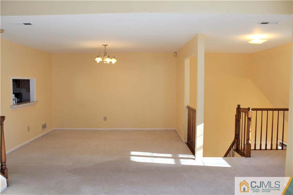 5102 Stonehedge Road Edison, NJ 08820 - Photo 8 of 23 Gallery Image 8