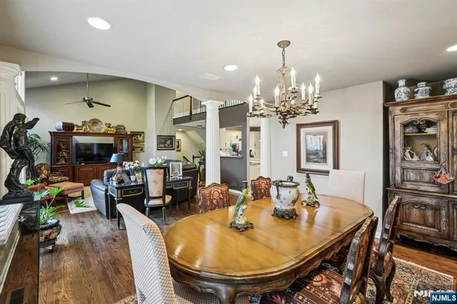 $649,000 | 12 Hadley Lane, Wayne, NJ 07470