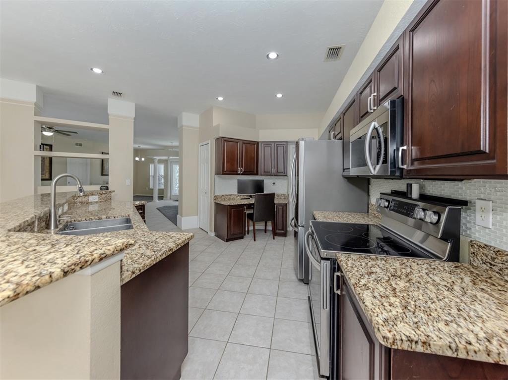 563 Pine Ranch East Road Osprey, FL 34229 - Photo 13 of 55 Gallery Image 13