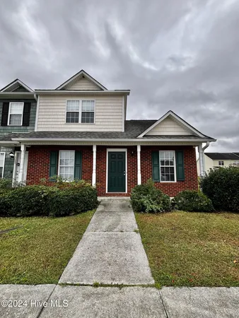 $1,475 | 207 Ashwood Drive, Jacksonville, NC 28546