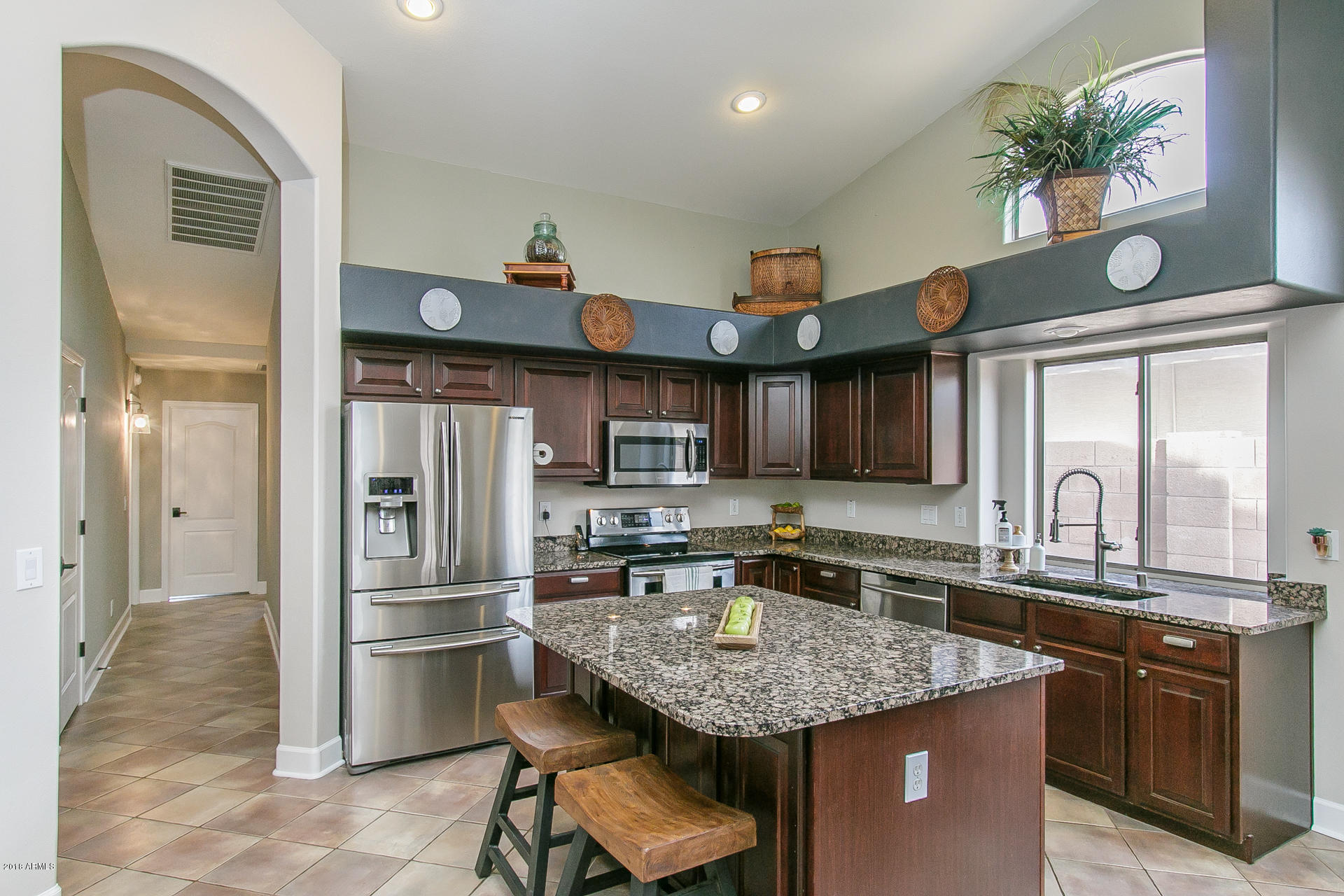 22826 North Romo Loop Phoenix, AZ 85027 - Photo 8 of 38 8) KITCHEN