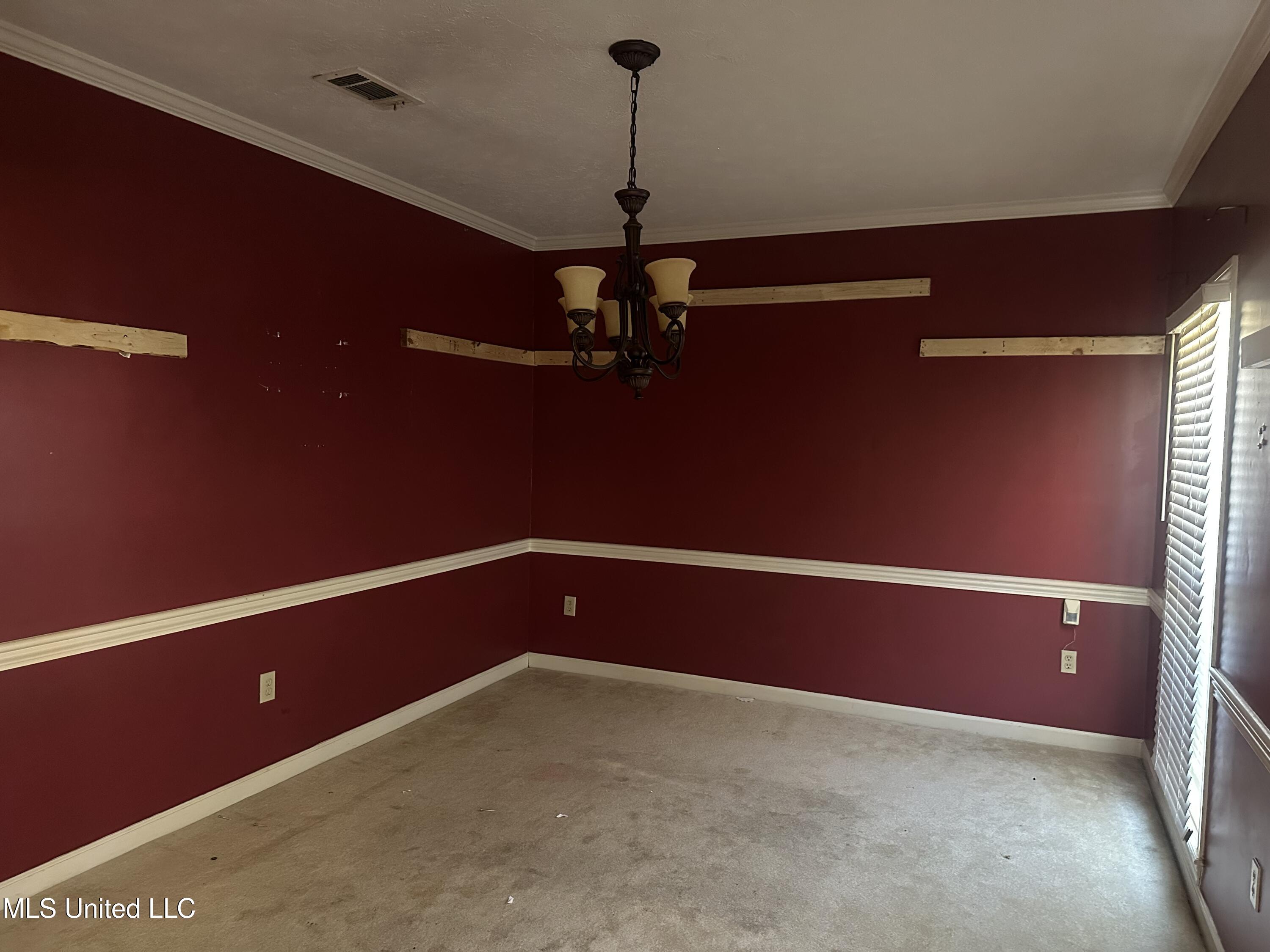 43 South Crownpointe Drive Jackson, MS 39211 - Photo 6 of 12 Formal DR