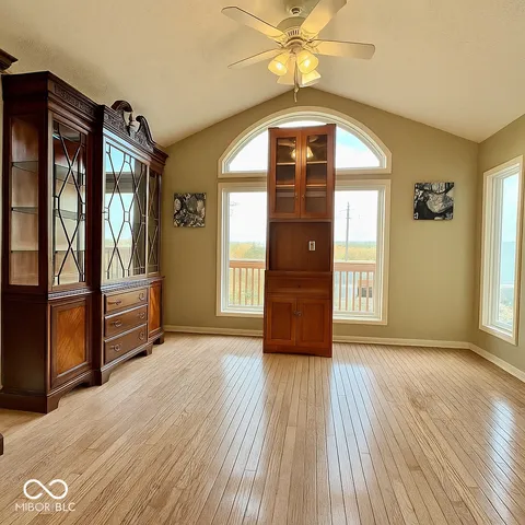 $249,900 | 116 Vallonia Road, Brownstown, IN 47220