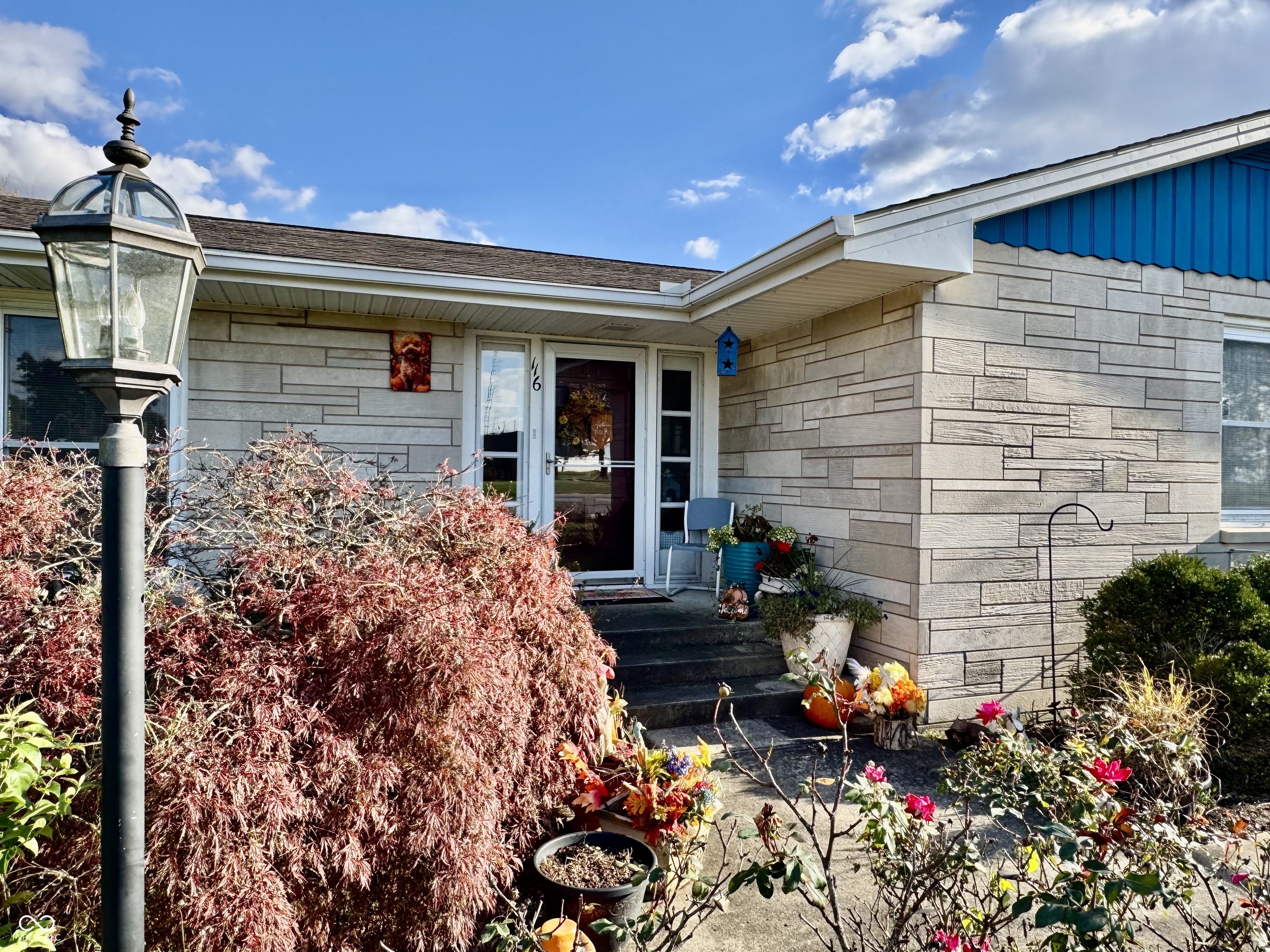 116 Vallonia Road Brownstown, IN 47220 - Photo 3 of 40