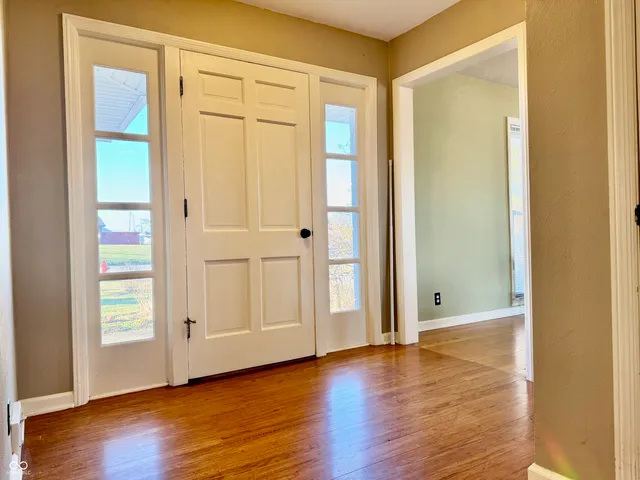 $249,900 | 116 Vallonia Road, Brownstown, IN 47220