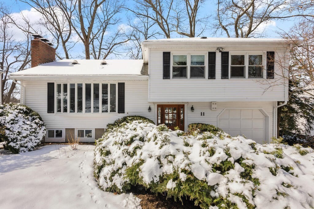 11 Frances Road Lexington, MA 02421 - Photo 1 of 28