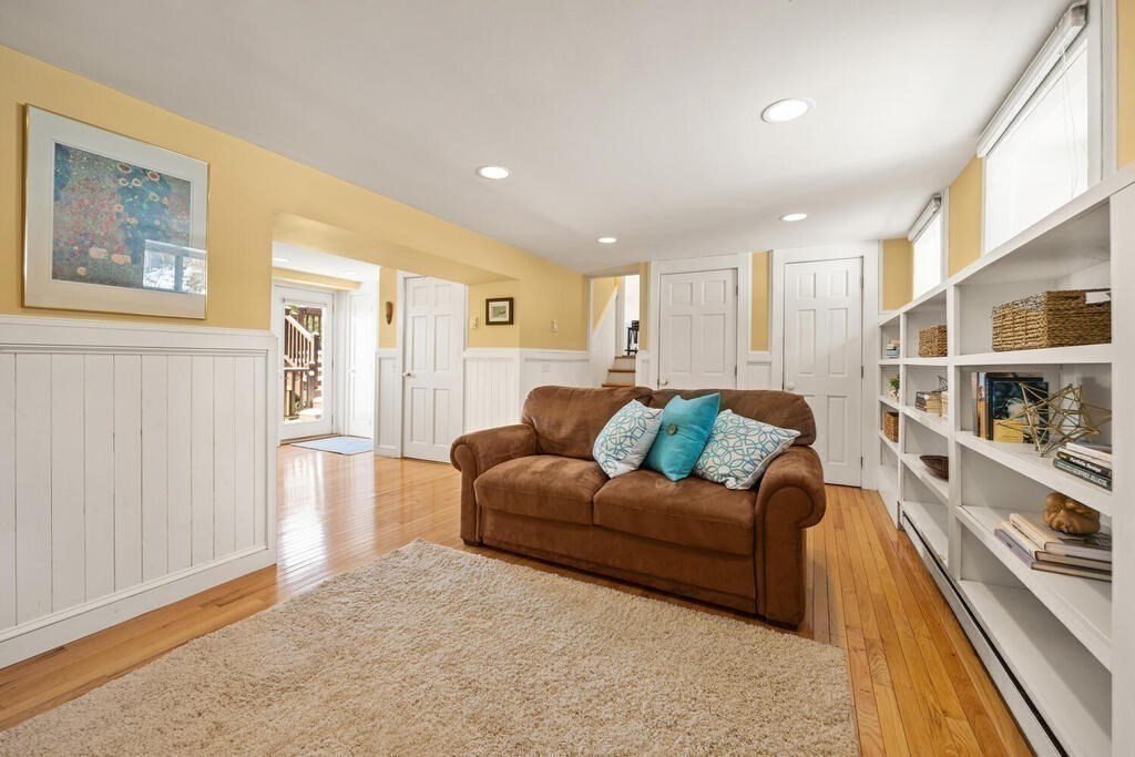 11 Frances Road Lexington, MA 02421 - Photo 20 of 28