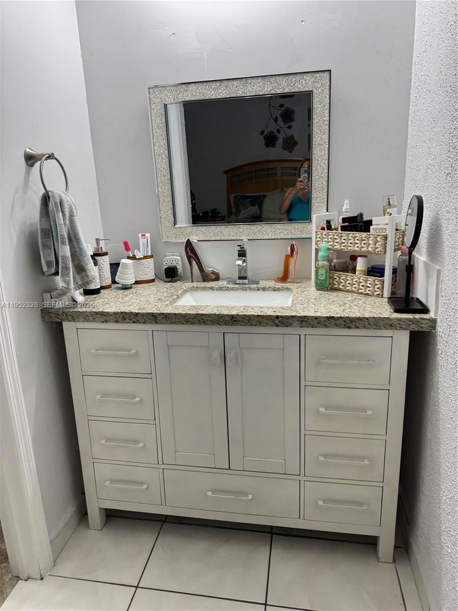 1480 West 46th Street, Unit 203 Hialeah, FL 33012 - Photo 2 of 9