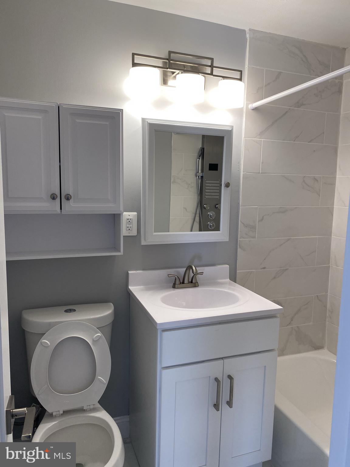 6320 Magnolia Street, Unit B Philadelphia, PA 19144 - Photo 3 of 10