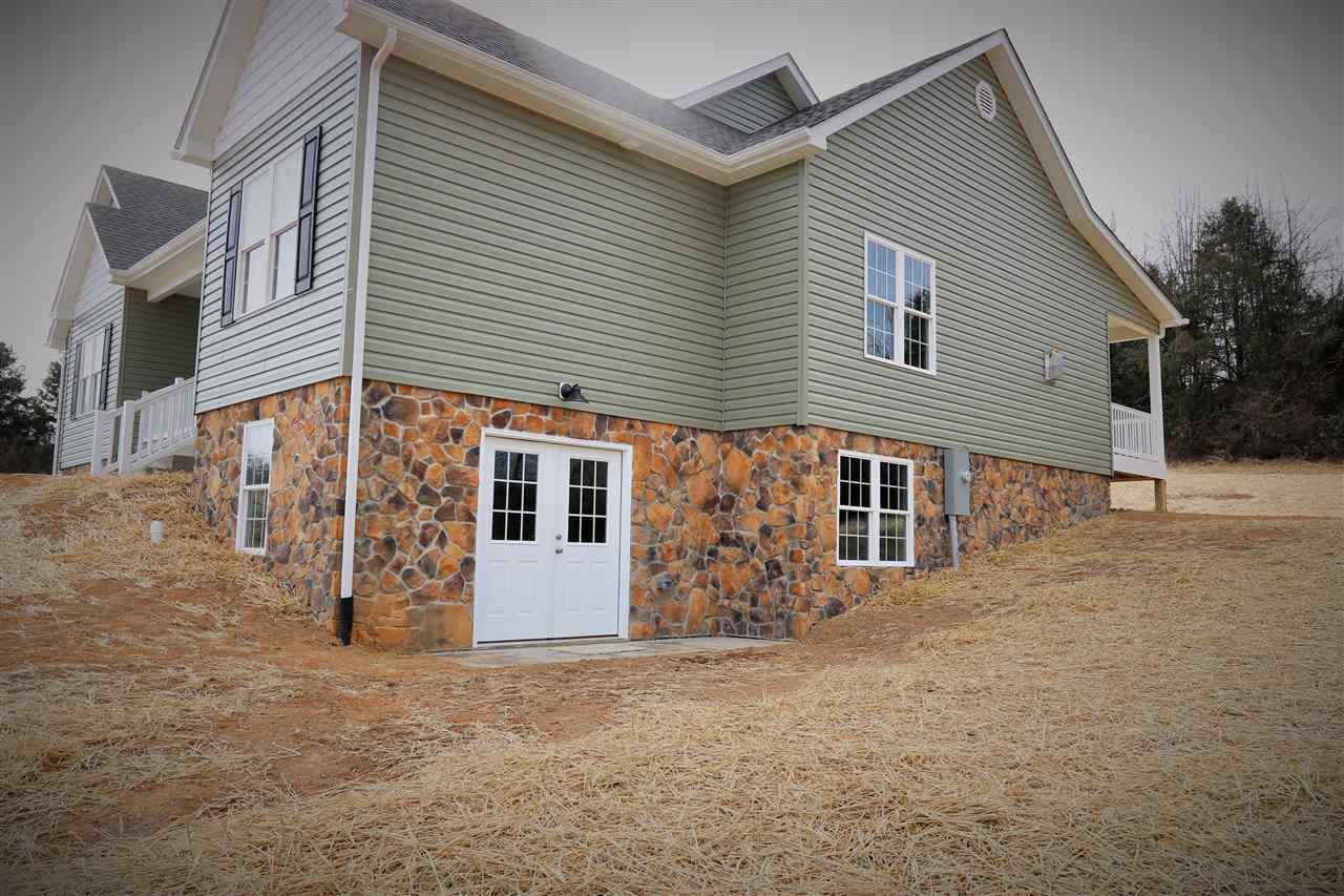 1103 Frog Pond Road Staunton, VA 24401 - Photo 4 of 45 Gallery Image 4