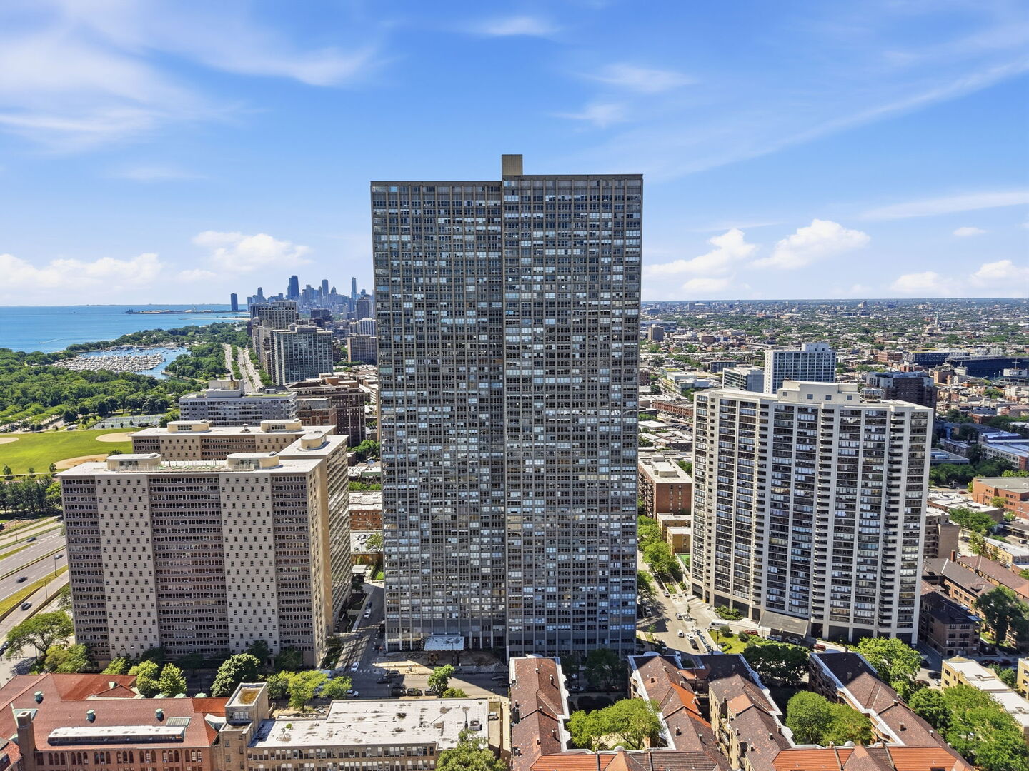 655 West Irving Park Road, Unit 3404 Chicago, IL 60613 - Photo 25 of 26 Gallery Image 25