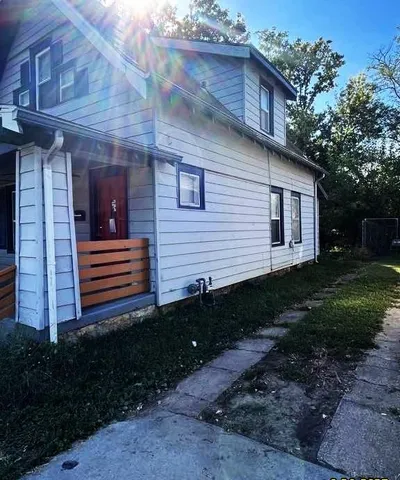 $79,900 | 3306 Spruce Avenue, Kansas City, MO 64128