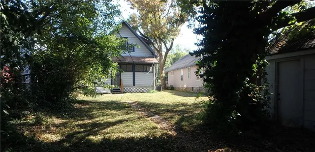 $79,900 | 3306 Spruce Avenue, Kansas City, MO 64128