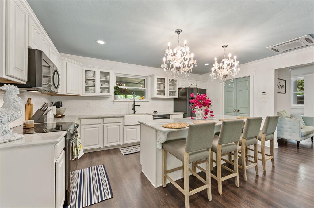 103 County Road 4853 Newark, TX 76071 - Photo 2 of 40